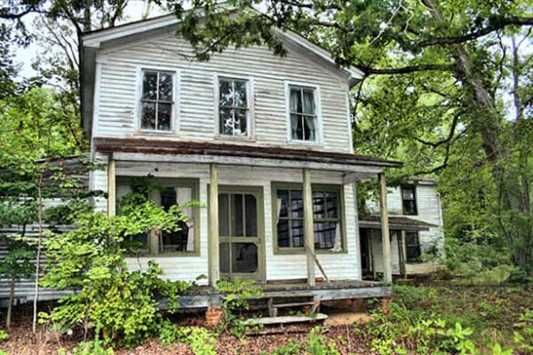 super ugly house we buy all houses